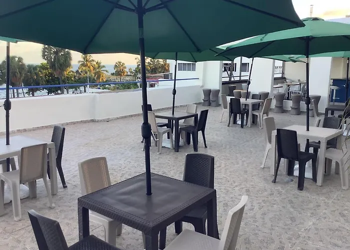 Hotel Blue Malecon