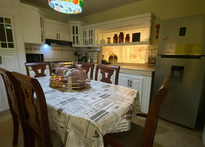 Increible Casa Con Piscina!